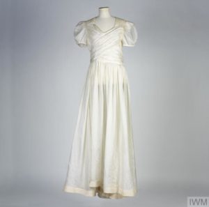 gena-wedding-dress